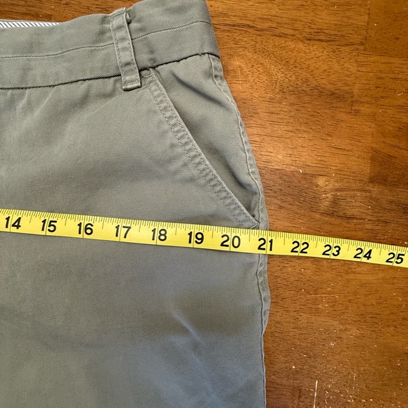 J. Crew Olive Green Women's Bermudas - Picture 5 of 6